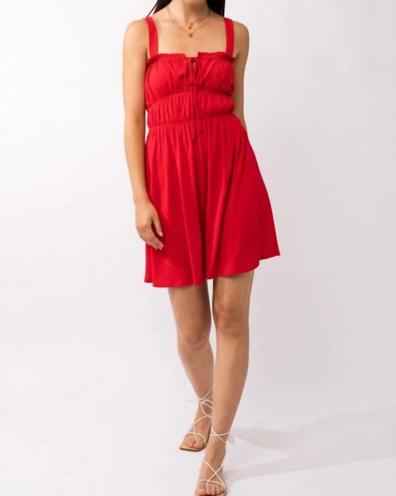 Front of a model wearing a size XL Plus Sleeveless Ruched Mini Dress In Red in Red by Gilli. | dia_product_style_image_id:345323